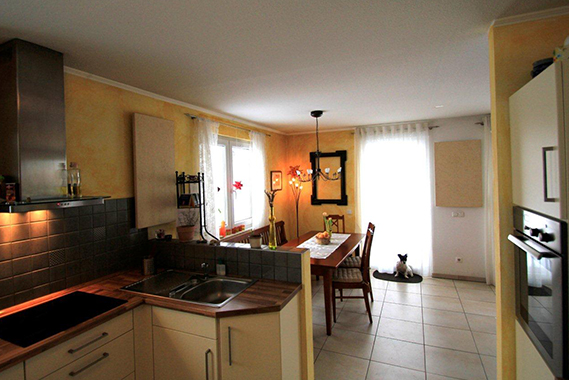 referenz_Wohnkueche_Natursteinheizung